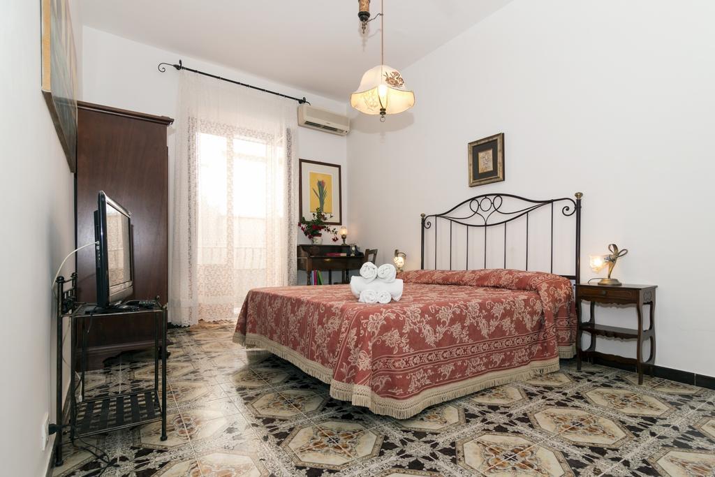 Bed & Breakfast Scicli Val Di Noto Номер фото